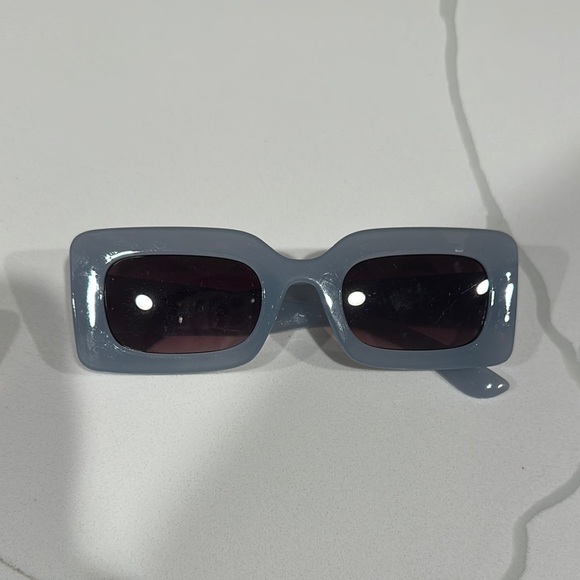 PrettyLittleThing Multicolor Rectangular Sunglasses Set - Picture 3 of 6